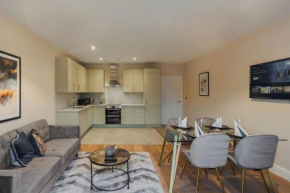 Castle Views - 2 Bed 2 Bath - Free Parking